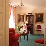 Dom Pugetow Villa