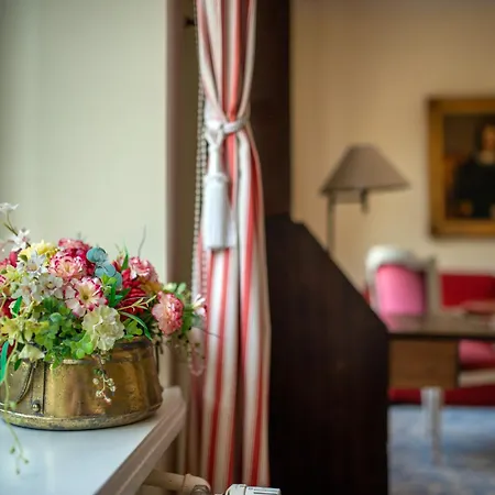 Dom Pugetow * Cracovia