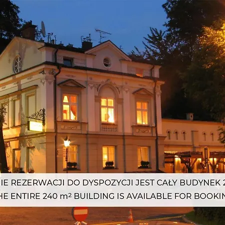 Dom Pugetów * Cracovia