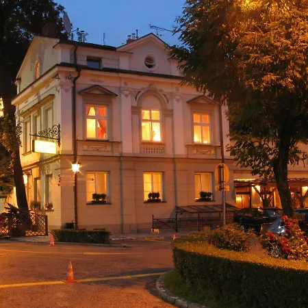 Dom Pugetow * Krakow